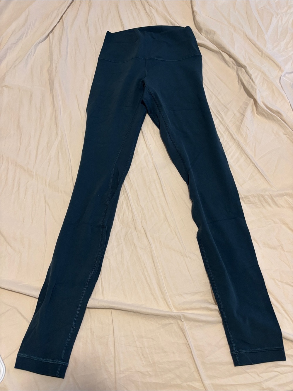 Like new - Lululemon Align 25 inch Size 4 Dark Teal High-Waist Leggings